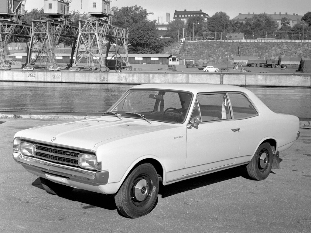 Opel Rekord 5 поколение, купе (08.1966 - 11.1971)